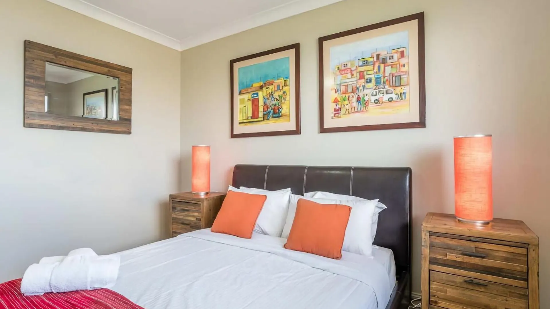 Apartment Inner City Pad Indooroopilly Brisbane Australia